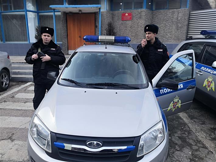 В Севастополе сотрудники Росгвардии задержали подозреваемых в грабеже и пресекли нападение на супружескую пару
