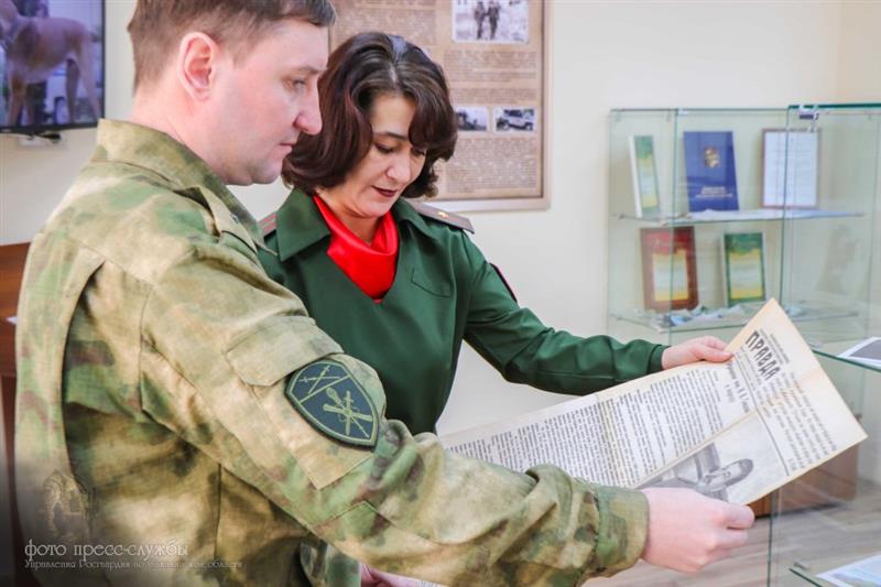  В Управлении Росгвардии по Сахалинской области состоялось открытие экспозиции «По следам военной журналистики» 