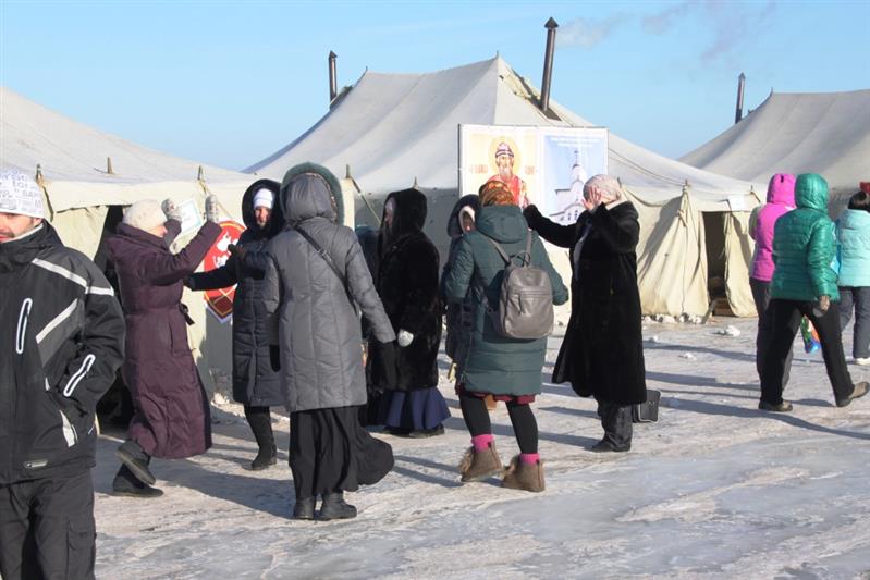 В Хабаровске росгвардейцы приняли участие в подготовке и проведении мероприятий, посвящённых празднованию Крещения Господня 