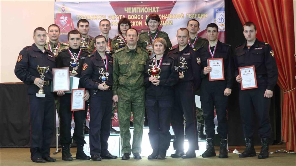 В Екатеринбурге завершился чемпионат Уральского округа по лыжным гонкам и служебному двоеборью