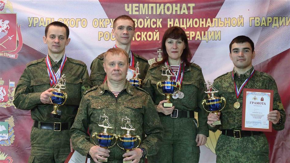 В Екатеринбурге завершился чемпионат Уральского округа по лыжным гонкам и служебному двоеборью