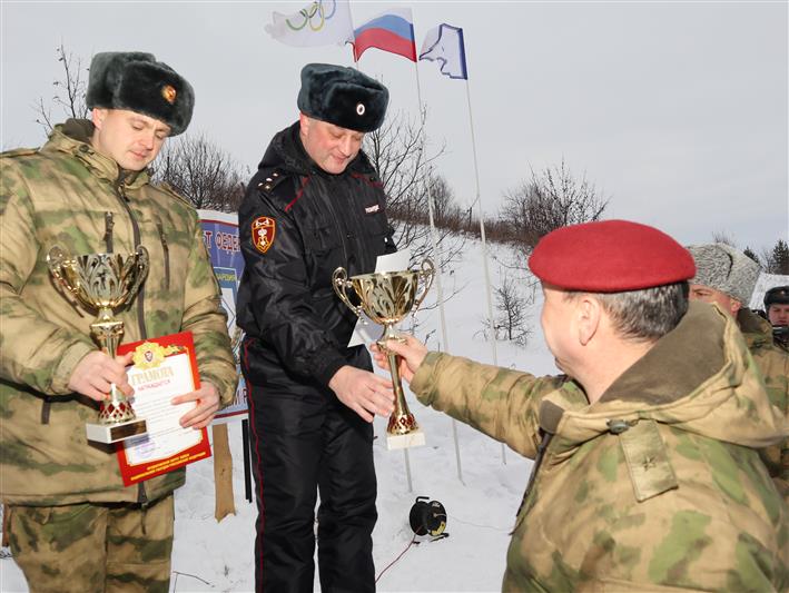 В Нижегородской области состоялся чемпионат Приволжского округа Росгвардии по служебному двоеборью и лыжным гонкам (фото, видео)