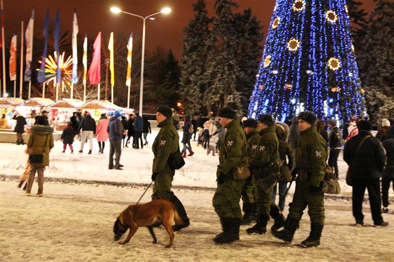 В Ростовской области празднование Рождества Христова проходит под охраной Росгвардии 