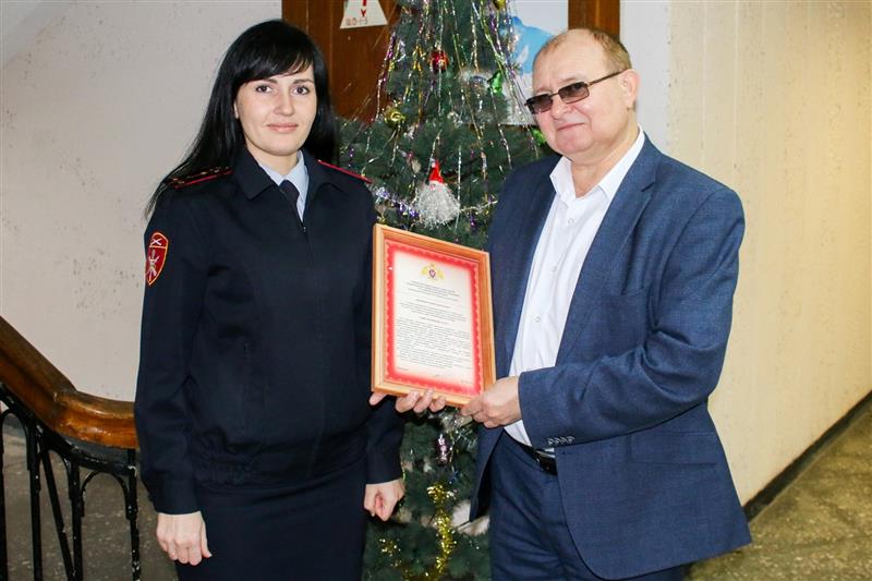 Росгвардейцы организовали для ставропольских школьников экскурсию по редакциям региональных СМИ
