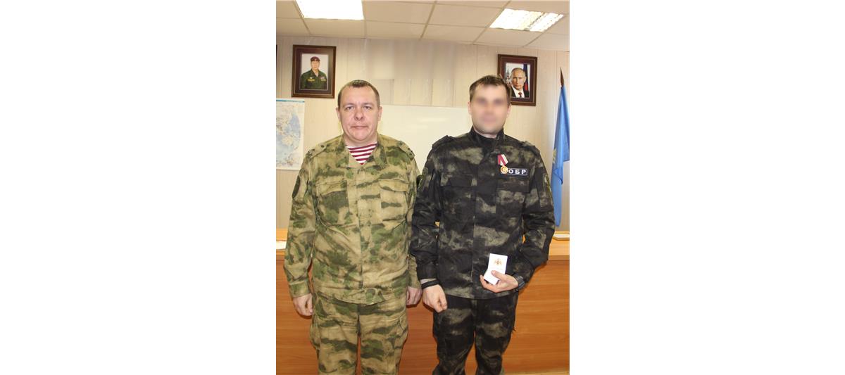 Начальник Управления Росгвардии по Астраханской области поздравил СОБР «Каспий» с 26-летием