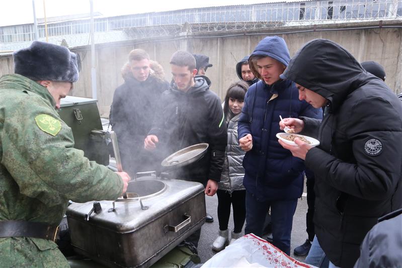 В пятигорском ОМОН состоялась межведомственная акция «Студенческий десант»