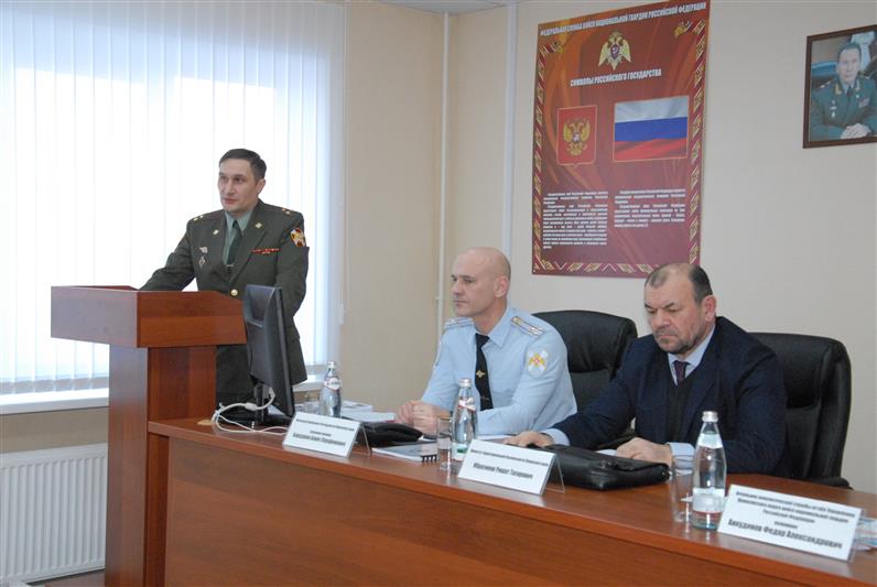 Начальник Управления Росгвардии по Пермскому краю подвел итоги служебно-боевой деятельности территориального органа за 2018 год 