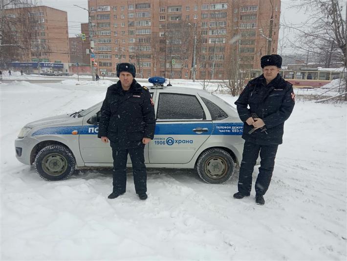 Ижевские росгвардейцы задержали подозреваемого в попытке хищения крупной суммы денег из гипермаркета 