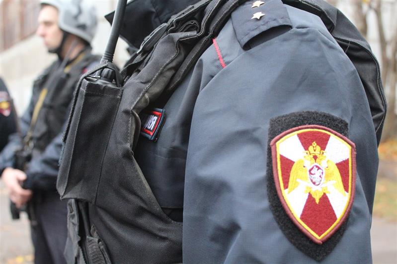 В Майкопе сотрудники Рогсвардии задержали подозреваемого в нанесении местному жителю ножевого ранения