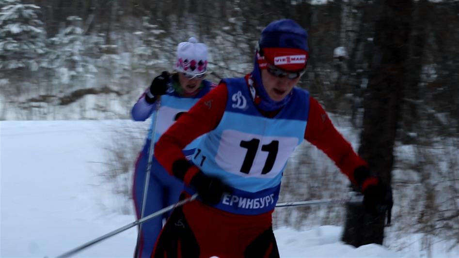 В Екатеринбурге стартовал чемпионат Уральского округа Росгвардии по лыжным гонкам и служебному двоеборью (фото, видео)