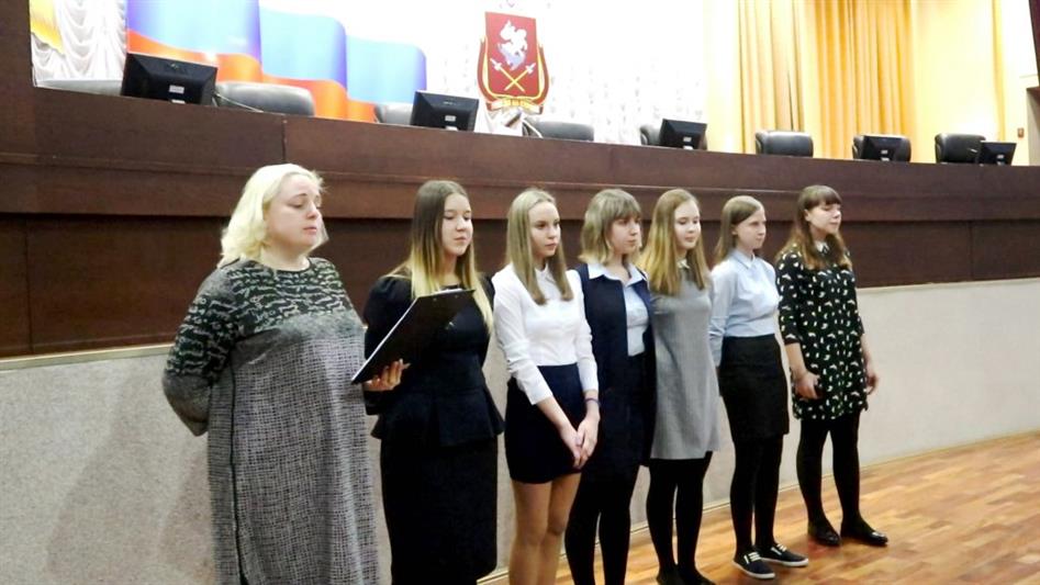 Офицеры инженерной службы управления Уральского округа Росгвардии рассказали старшеклассникам  о своей профессии