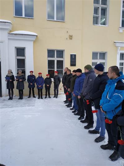 Сотрудники новгородского ОМОН почтили память погибшего товарища