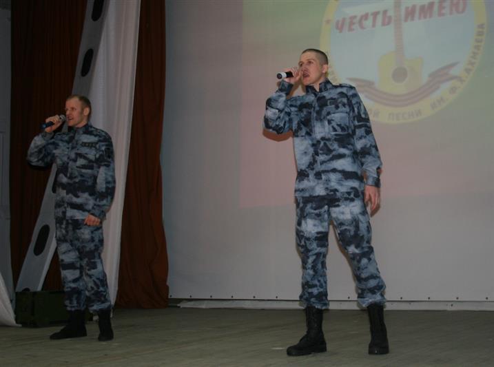 Сотрудники нижнетагильского ОМОН стали лауреатами фестиваля военно-патриотической песни «Честь имею»