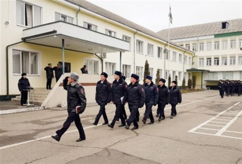 Сотрудники вневедомственной охраны Кабардино-Балкарии получили свидетельства о прохождении курса профессиональной подготовки