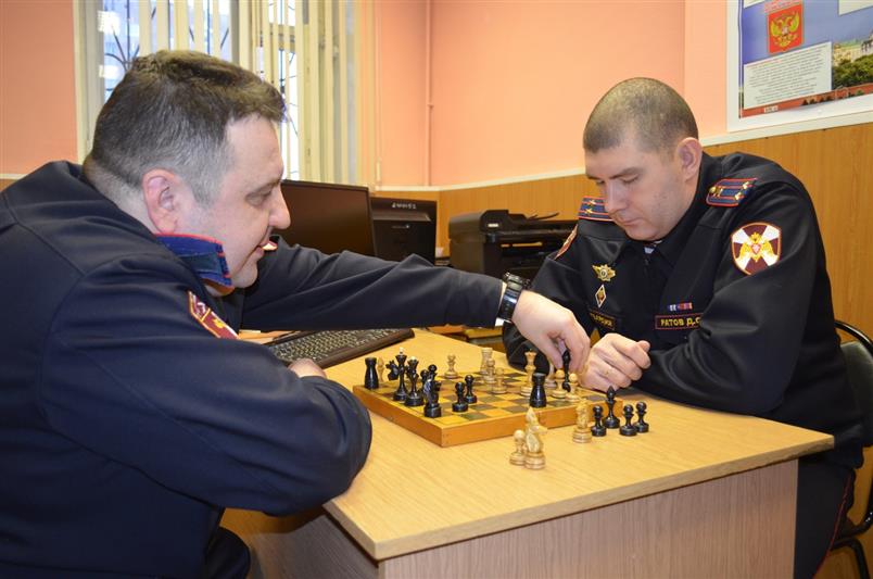 В Северо-Западном округе Росгвардии прошли праздничные мероприятия по случаю юбилея подразделений государственного контроля и лицензионно-разрешительной работы