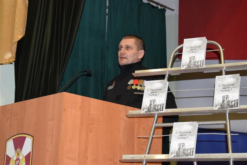 Ветеран челябинского СОБР презентовал в Уфе свою книгу о событиях марта 1996 года в Чечне