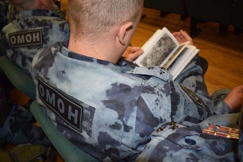 Ветеран челябинского СОБР презентовал в Уфе свою книгу о событиях марта 1996 года в Чечне