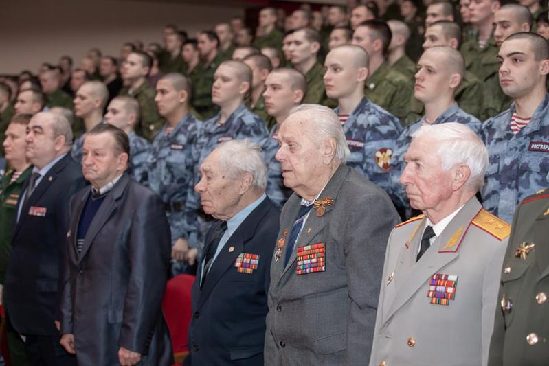 В Центральном аппарате Росгвардии состоялась историческая конференция, посвященная 76-й годовщине победы в Сталинградской битве