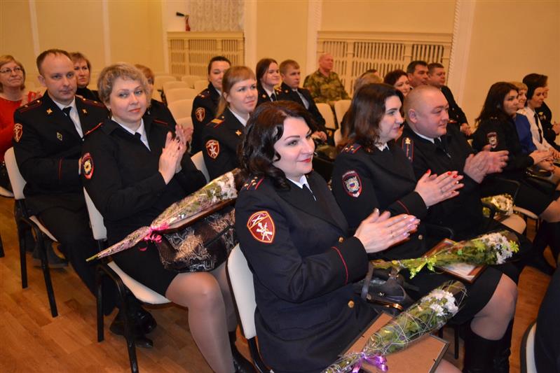 В Северо-Западном округе Росгвардии прошли праздничные мероприятия по случаю юбилея подразделений государственного контроля и лицензионно-разрешительной работы