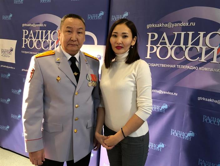 Начальник якутского центра лицензионно-разрешительной работы выступил в прямом эфире радиостанции «Радио России-Саха» 