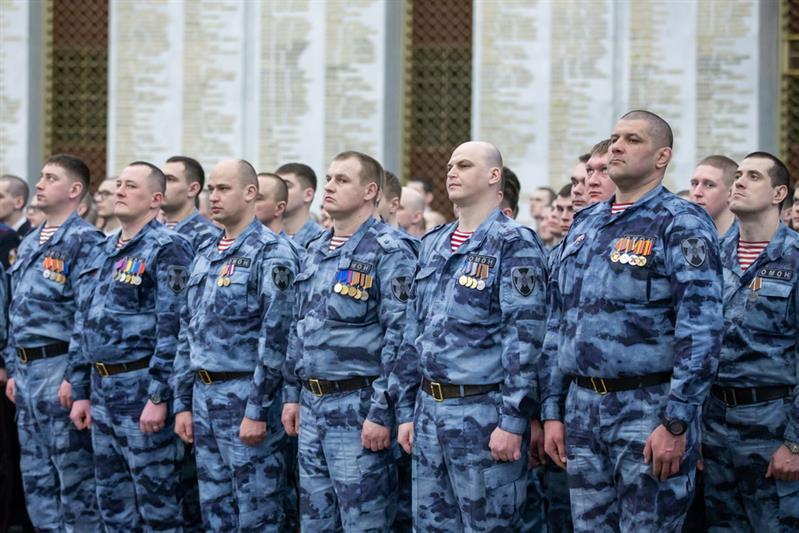 Военнослужащим и сотрудникам Росгвардии вручили ведомственные награды в Музее Победы (фото, видео)