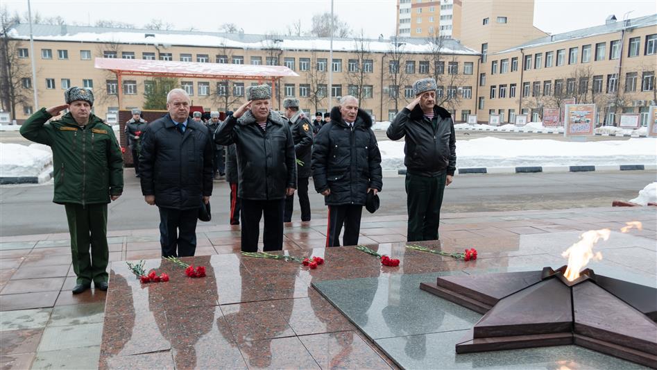 В Центральном округе Росгвардии состоялись праздничные мероприятия, посвященные 50-летию со Дня образования подразделений государственного контроля и лицензионно-разрешительной работы