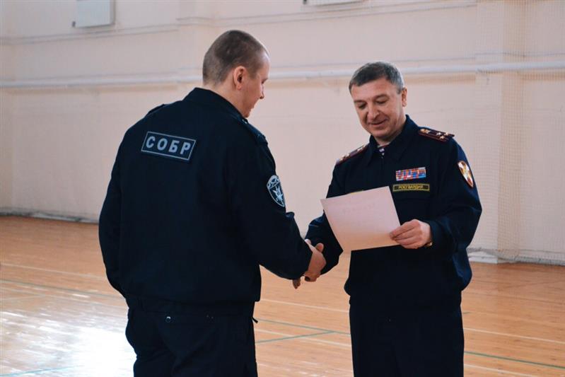 Управления Росгвардии по Ивановской и Костромской областям организовали спортивный праздник для военнослужащих, сотрудников и членов их семей
