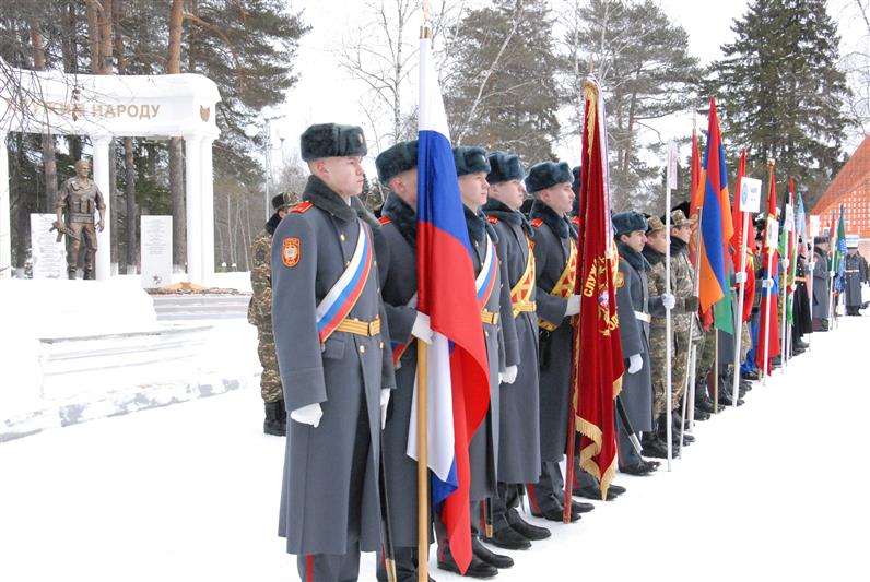 Кадеты МПКУ имени М.А. Шолохова принимают участие в международном слете «Равнение на победу»