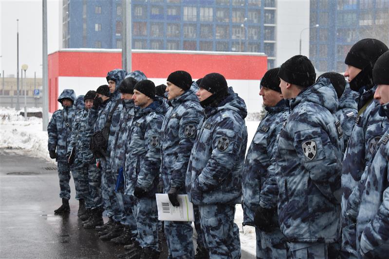 На базе столичного управления Росгвардии состоялись учебные сборы сотрудников ОМОН Центрального округа 