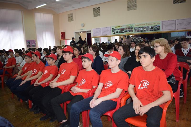 В Махачкале при участии офицеров Росгвардии прошло памятное мероприятие, посвященное 30-й годовщине окончания войны в Афганистане