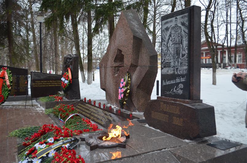 В Северо-Западном округе Росгвардии прошли памятные мероприятия, посвященные 30-летию со дня вывода советских войск из Афганистана