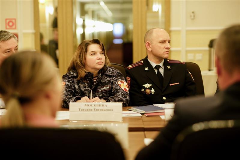 В Архангельске офицеры Росгвардии приняли участие в обсуждении вопросов обеспечения безопасности на объектах социальной инфраструктуры