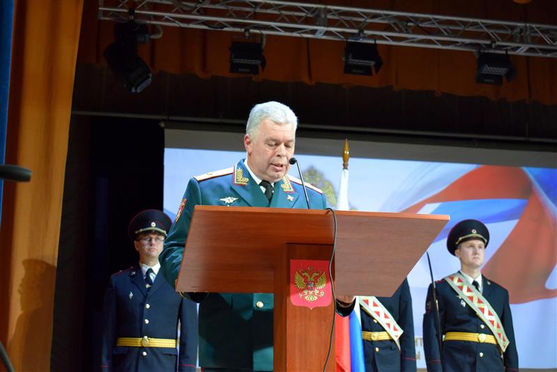 Руководитель крымского управления Росгвардии поздравил сотрудников подразделений ЛРР и госконтроля с профессиональным праздником