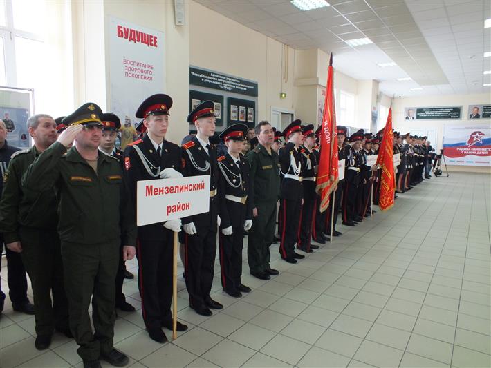 В Татарстане при участии Росгвардии проводится республиканская кадетская спартакиада 