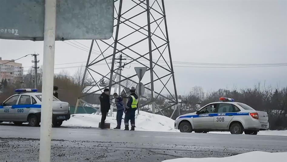 В Пензе сотрудники Росгвардии оказали помощь замерзающему на улице гражданину