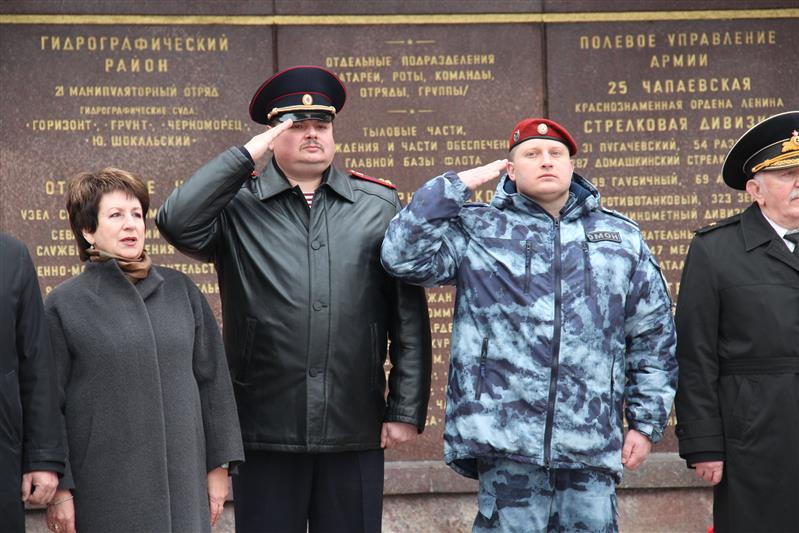 Бойцам ОМОН «Беркут» вручены ключи от новых квартир 