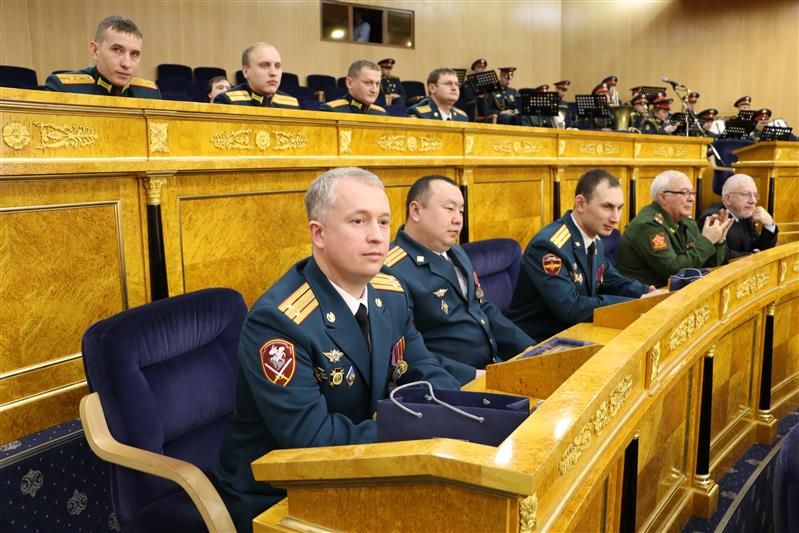 Росгвардейцы приняли участие в праздничном приеме губернатора Ленинградской области 