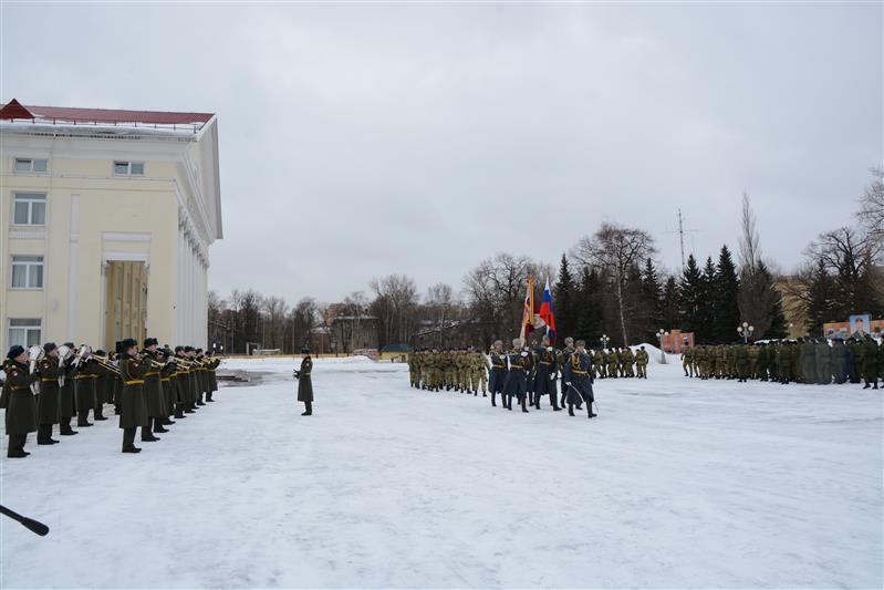 В дивизии имени Дзержинского почтили память павших военнослужащих соединения