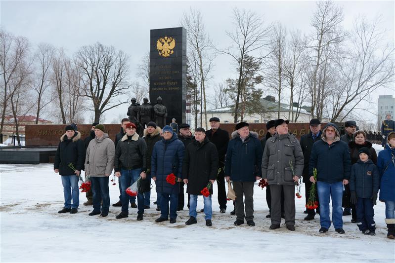 В дивизии имени Дзержинского почтили память павших военнослужащих соединения