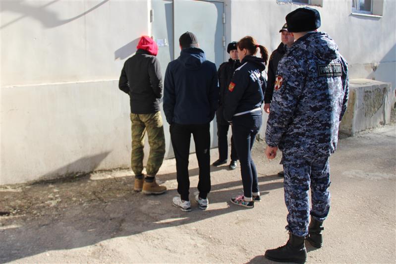 Сотрудники управления вневедомственной охраны по городу Севастополю нашли пропавших воспитанников детского социального учреждения