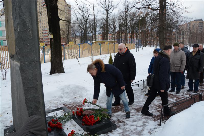 В дивизии имени Дзержинского почтили память павших военнослужащих соединения