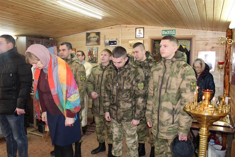 В День защитника Отечества в Главном Храме Росгвардии состоялось богослужение 