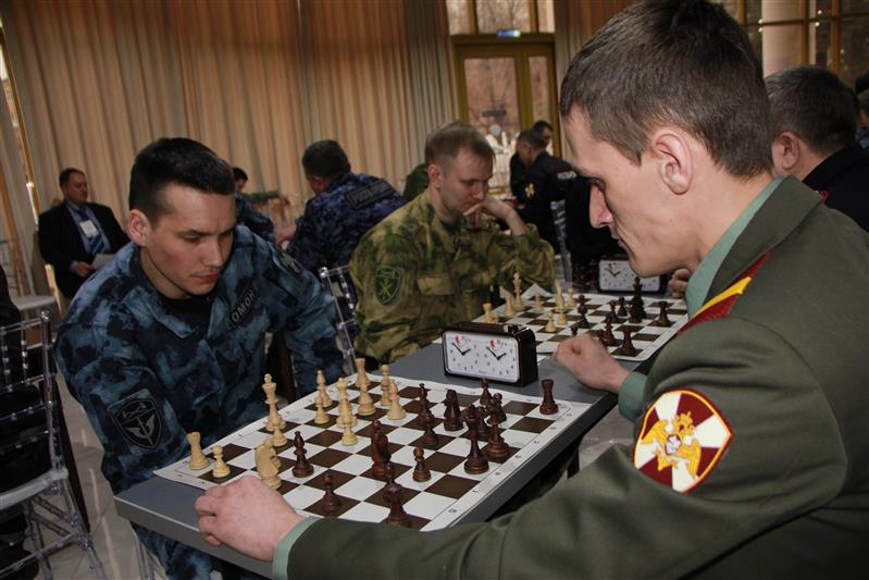 В Саратове определились лучшие шахматисты Приволжского округа Росгвардии