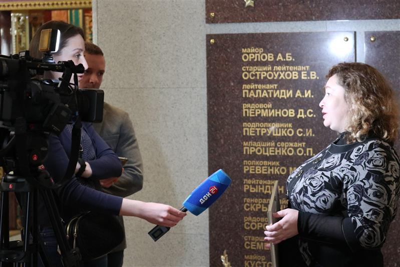 В Южном округе Росгвардии состоялась церемония гашения марки в память о Герое России прапорщике Олеге Терешкине (фото, видео)