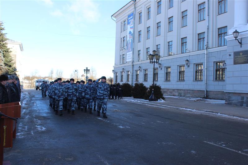 В Пскове состоялся гарнизонный развод нарядов Росгвардии