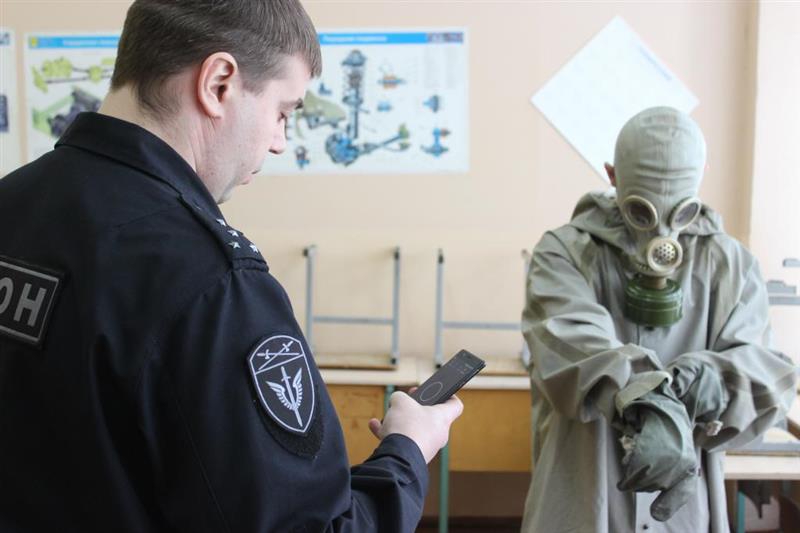 Бойцы челябинского ОМОН на транспорте вошли в состав жюри  юношеской спартакиады «Уральская зарница»
