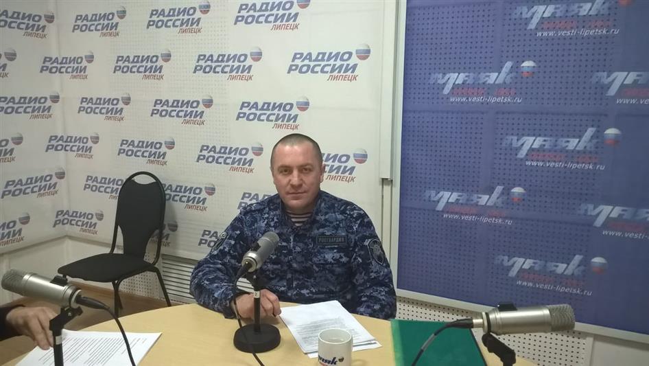 Начальник центра лицензионно-разрешительной работы Управления Росгвардии по Липецкой области дал интервью телерадиокомпании «Липецк»