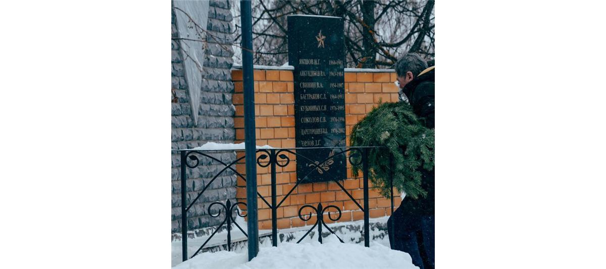 Память об афганце - отце приморского росгвардейца увековечена в краеведческом музее города Нового Торъяла