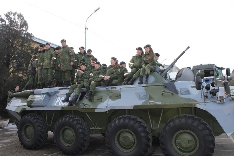 Кадеты-ермоловцы посетили Управление Росгвардии по Ставропольскому краю