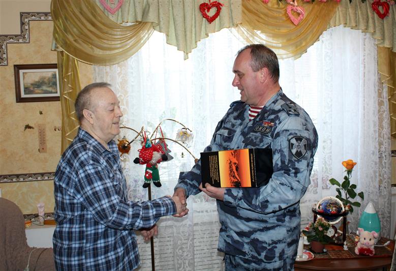 Оперативная рота орского ОМОН отметила 25-летие